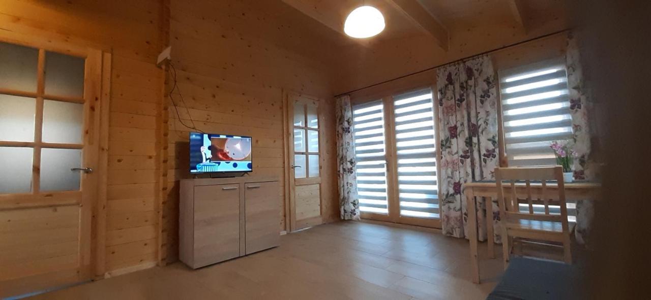 Zielona Dolina - Kompleks Dla Rodzin Z Dziecmi Mikołajki Ngoại thất bức ảnh